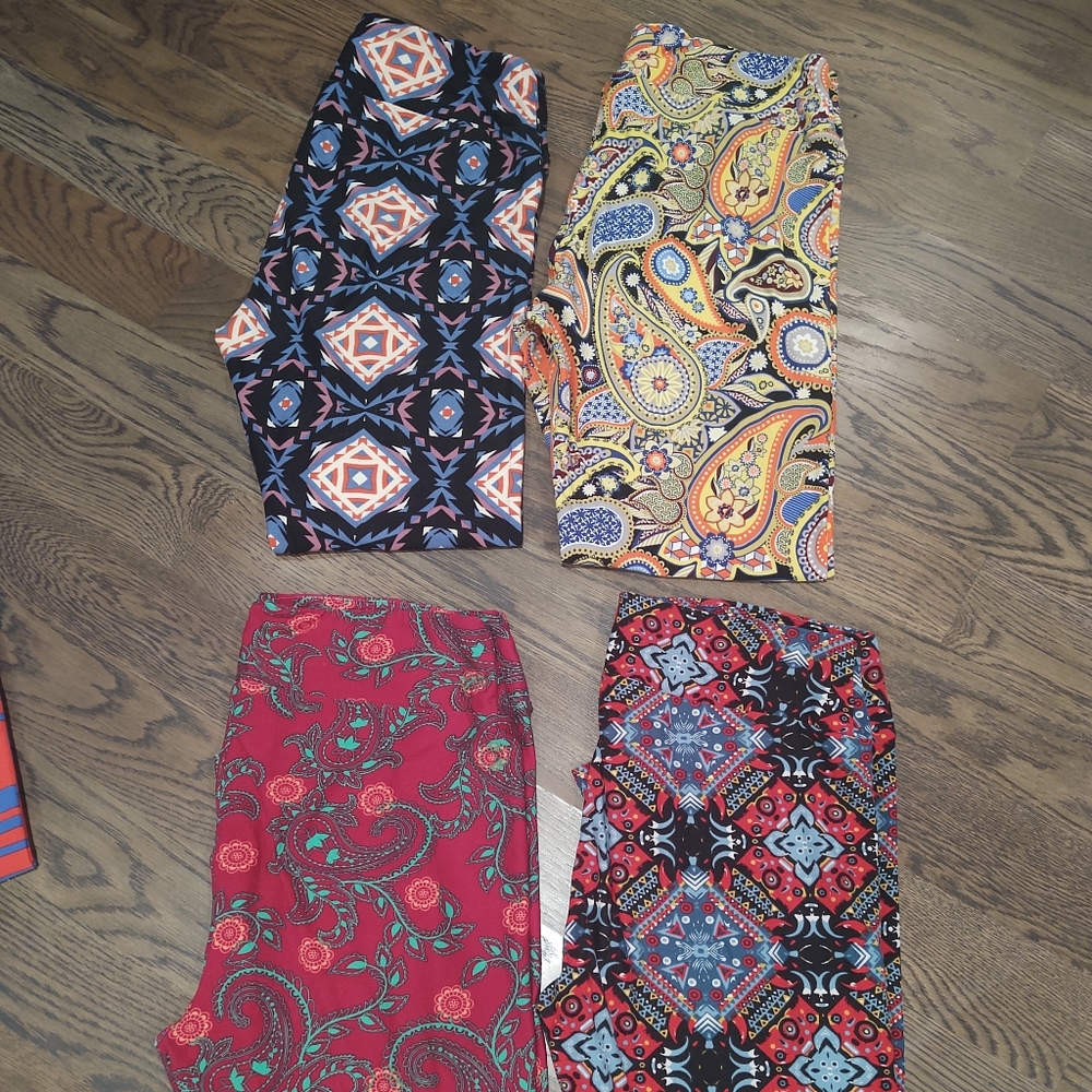 LuLaRoe Tall and Curvy leggings